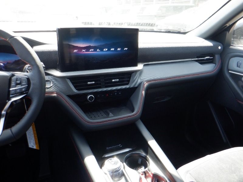 new 2025 Ford Explorer car, priced at $72,680