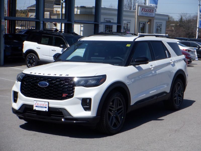 new 2025 Ford Explorer car, priced at $72,680