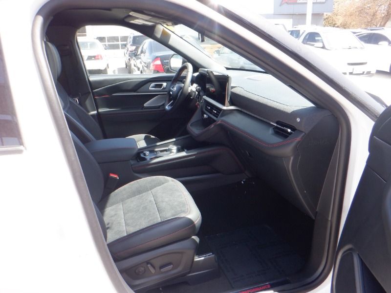 new 2025 Ford Explorer car, priced at $72,680