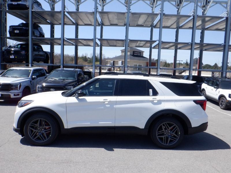 new 2025 Ford Explorer car, priced at $72,680