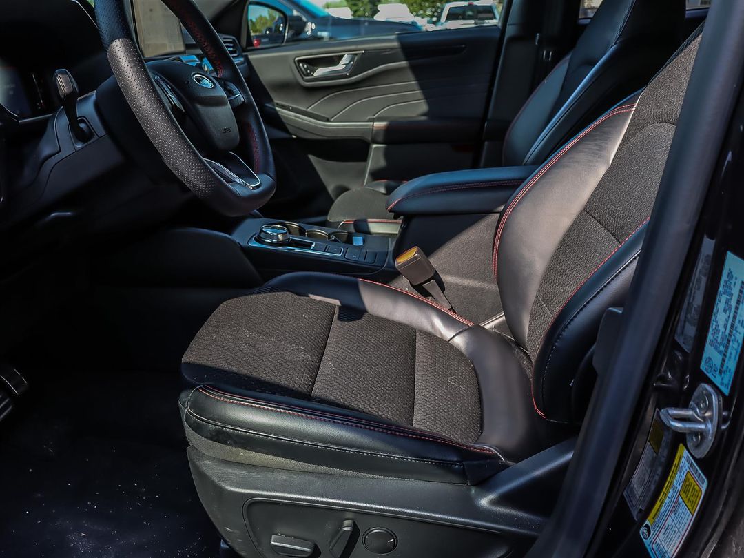 used 2024 Ford Escape car, priced at $36,999