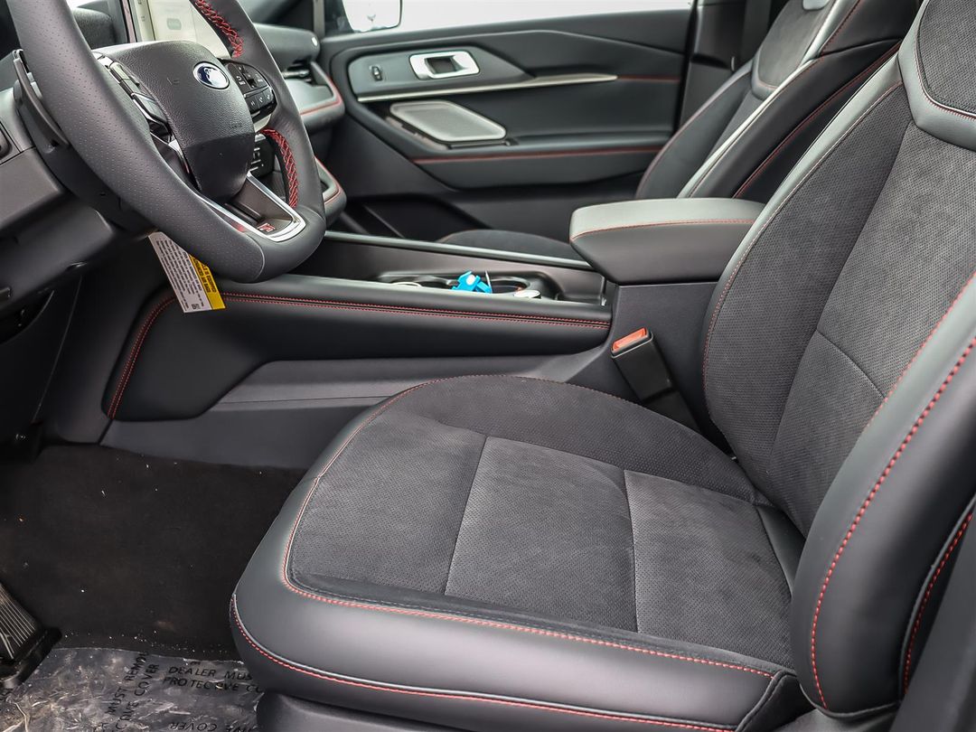 new 2025 Ford Explorer car, priced at $72,730