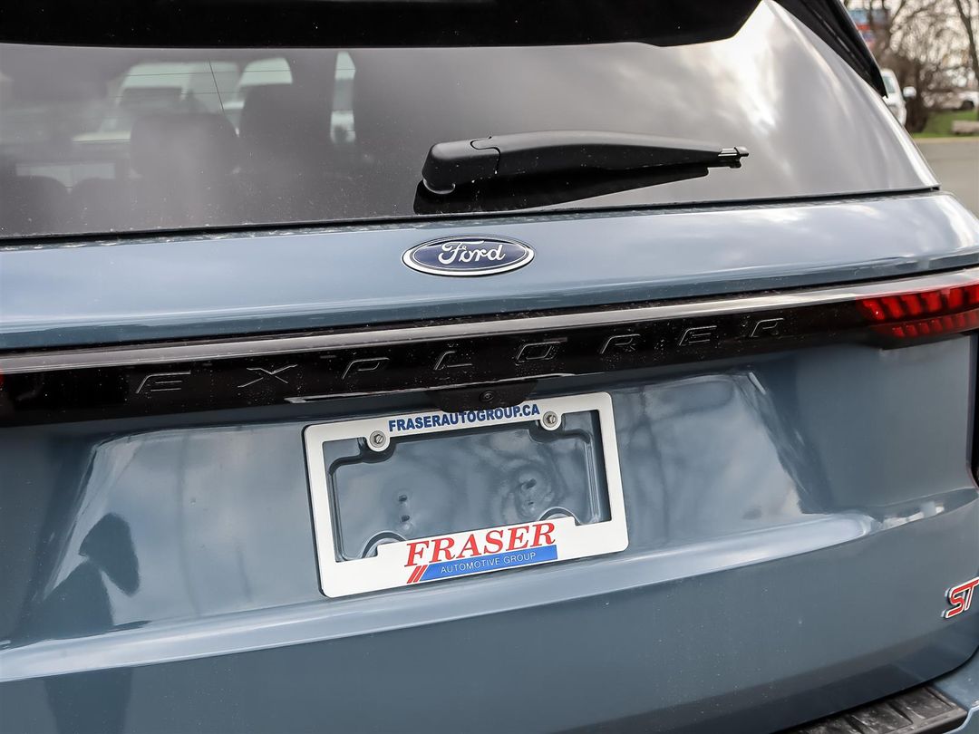 new 2025 Ford Explorer car, priced at $72,730