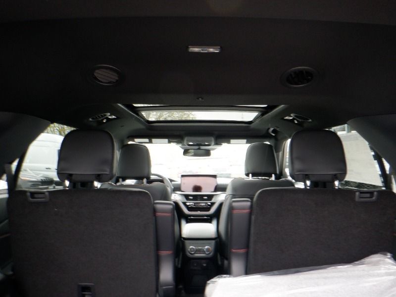 new 2025 Ford Explorer car, priced at $65,180