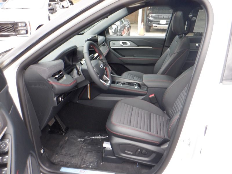 new 2025 Ford Explorer car, priced at $65,180
