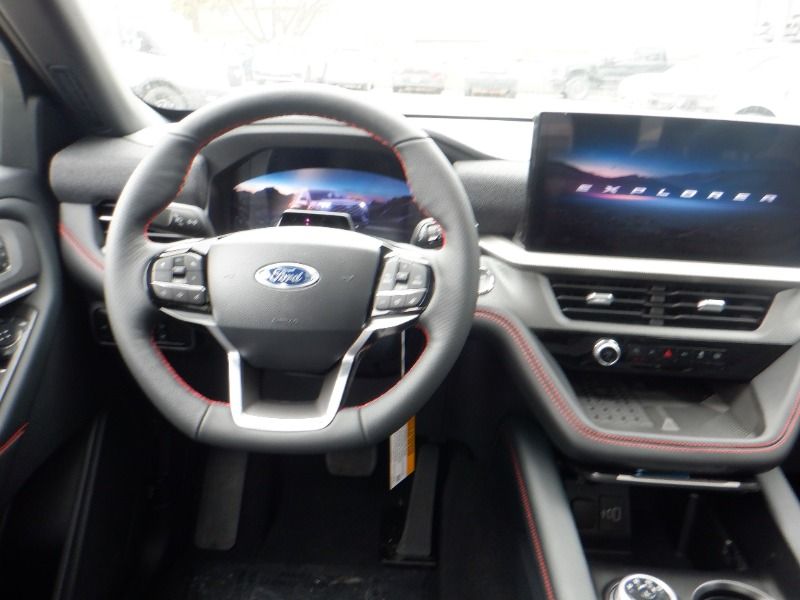 new 2025 Ford Explorer car, priced at $65,180