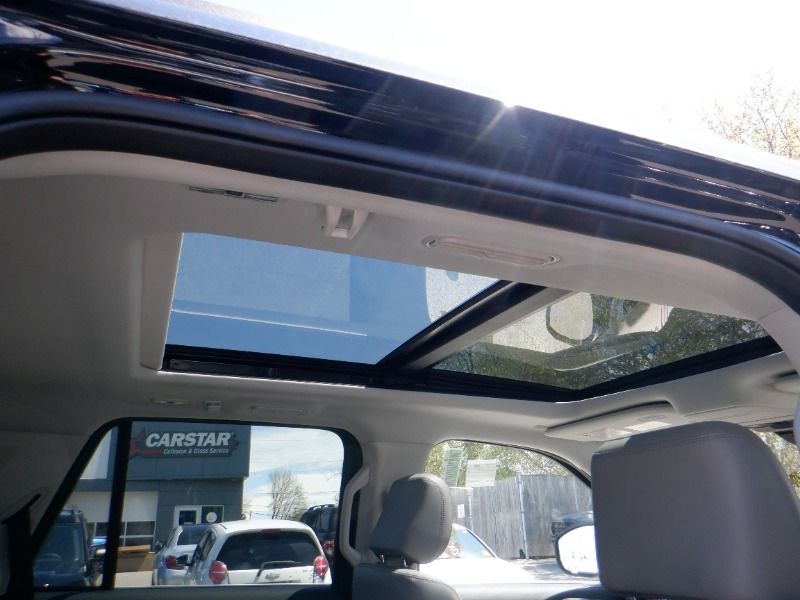 new 2025 Ford Expedition car, priced at $88,265
