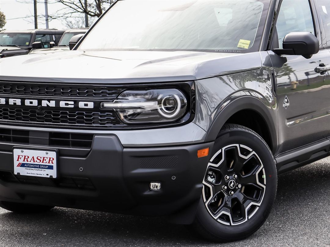 new 2025 Ford Bronco Sport car, priced at $48,885