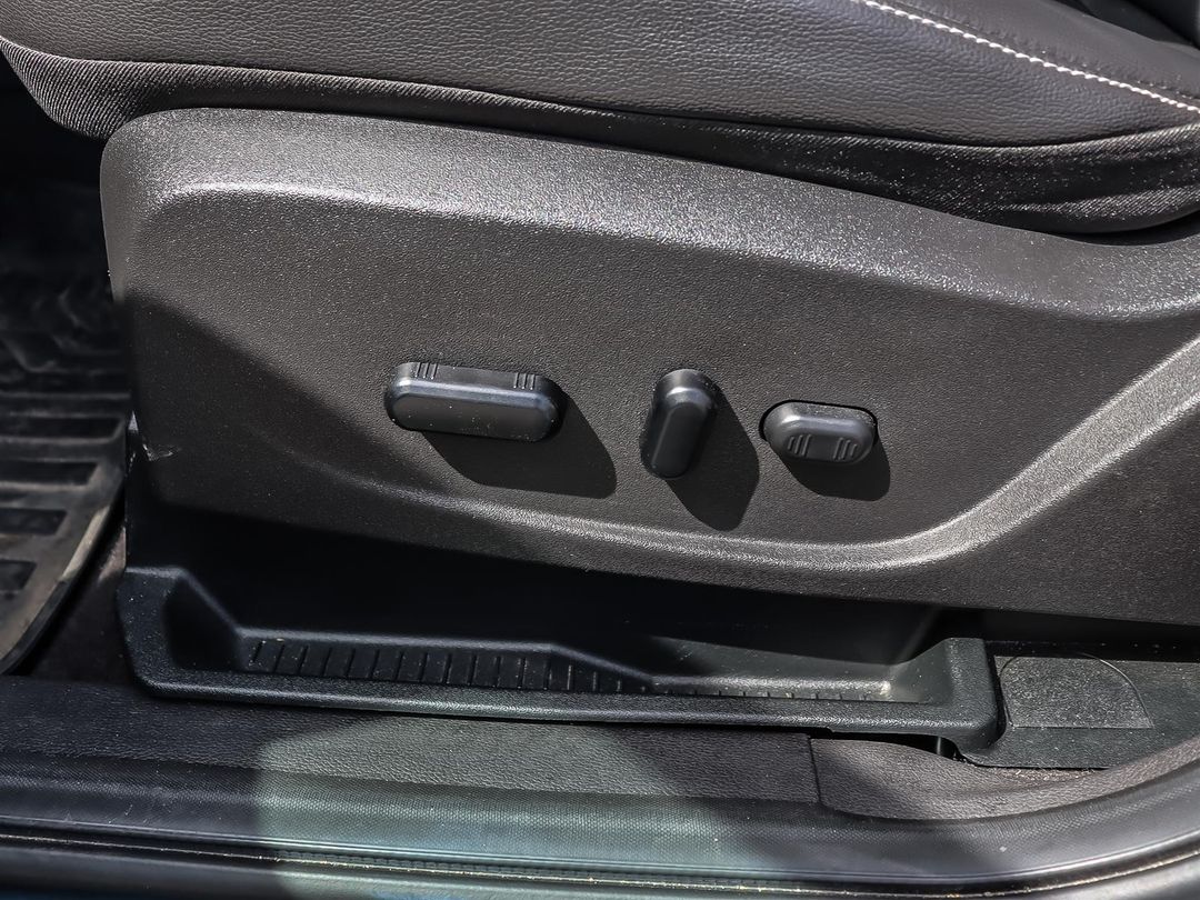 used 2019 Ford Escape car, priced at $23,999