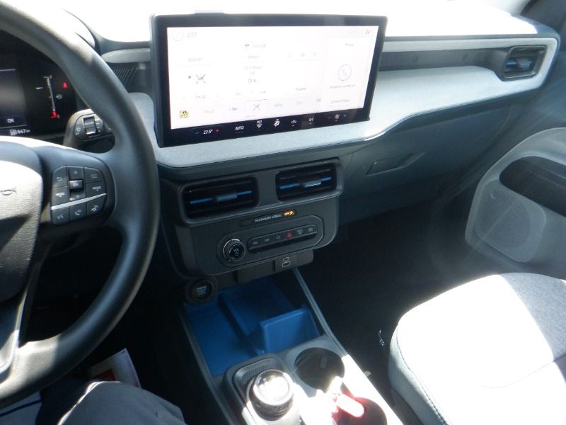 new 2025 Ford Maverick car, priced at $39,895