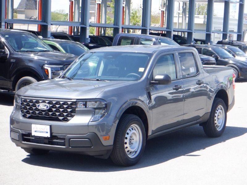 new 2025 Ford Maverick car, priced at $38,595