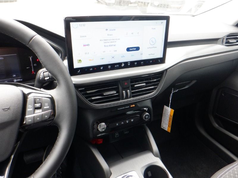 new 2025 Ford Escape car, priced at $38,844