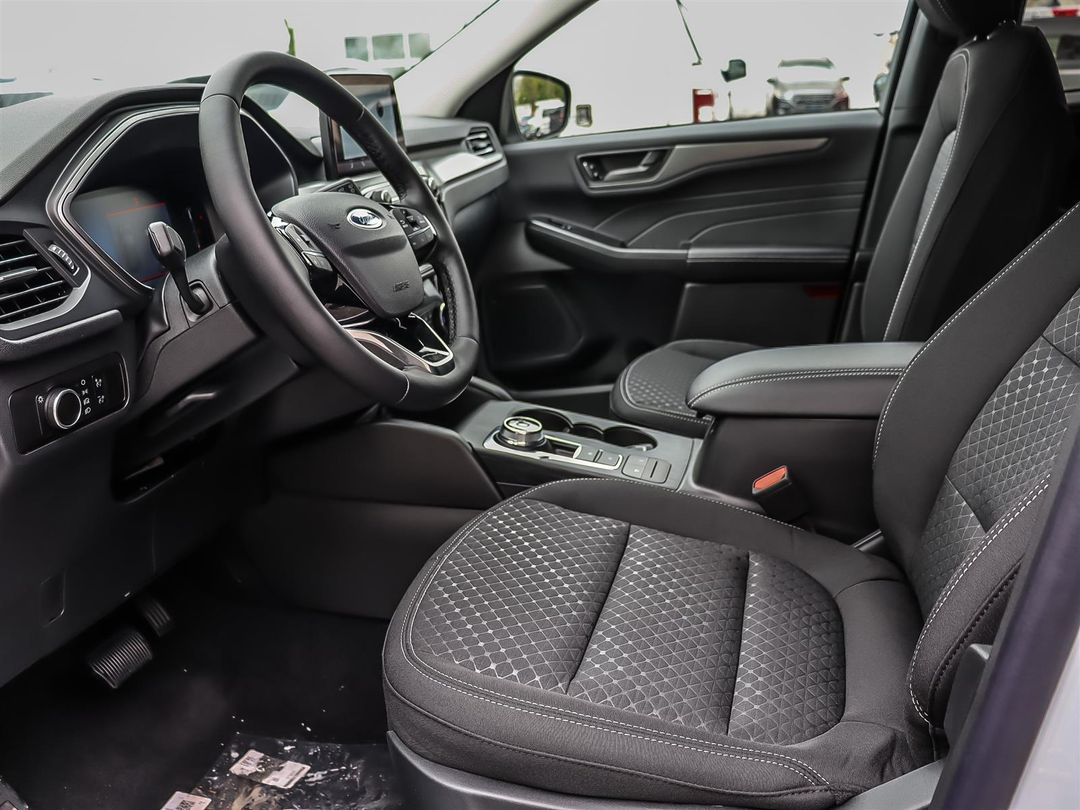 new 2025 Ford Escape car, priced at $37,694