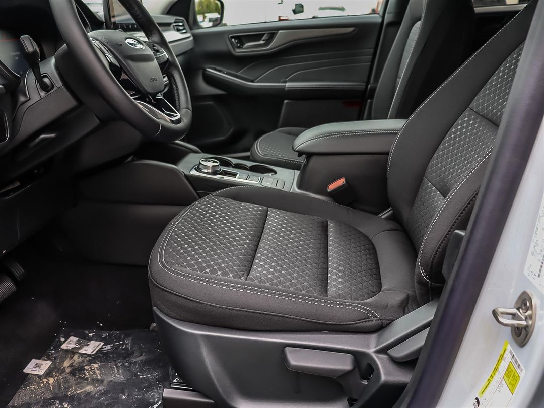 new 2025 Ford Escape car, priced at $37,694