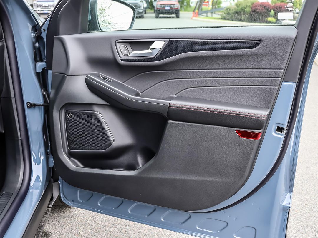 new 2025 Ford Escape car, priced at $49,044