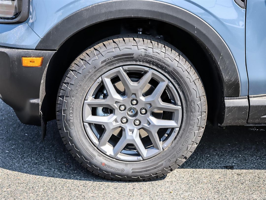 new 2025 Ford Bronco Sport car, priced at $45,680