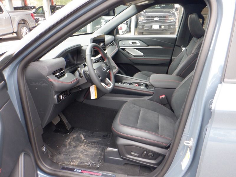 new 2025 Ford Explorer car, priced at $72,780