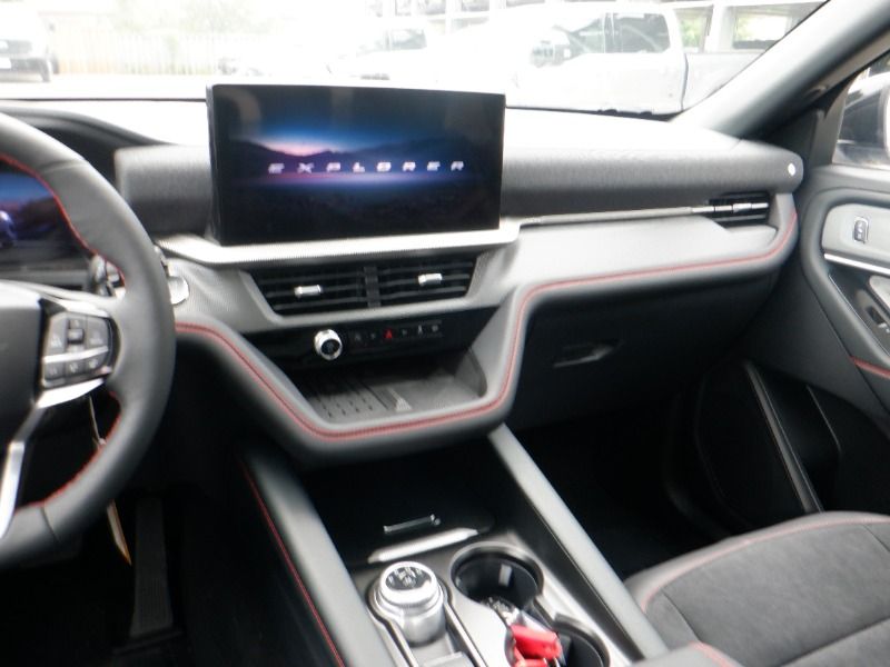 new 2025 Ford Explorer car, priced at $72,780