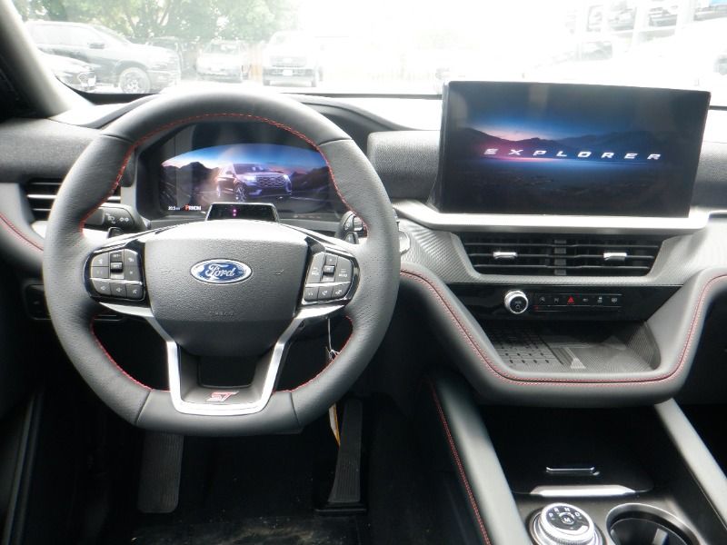 new 2025 Ford Explorer car, priced at $72,780