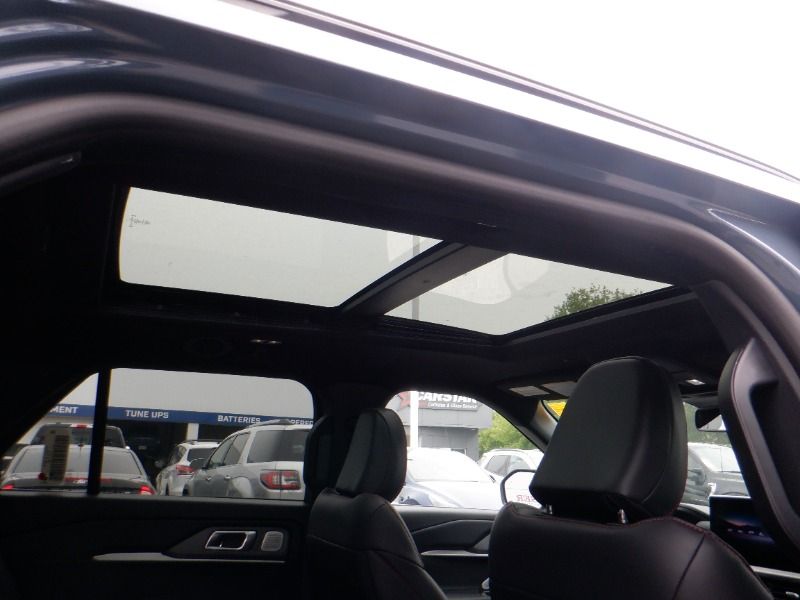 new 2025 Ford Explorer car, priced at $72,780
