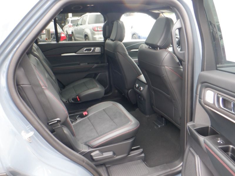 new 2025 Ford Explorer car, priced at $72,780