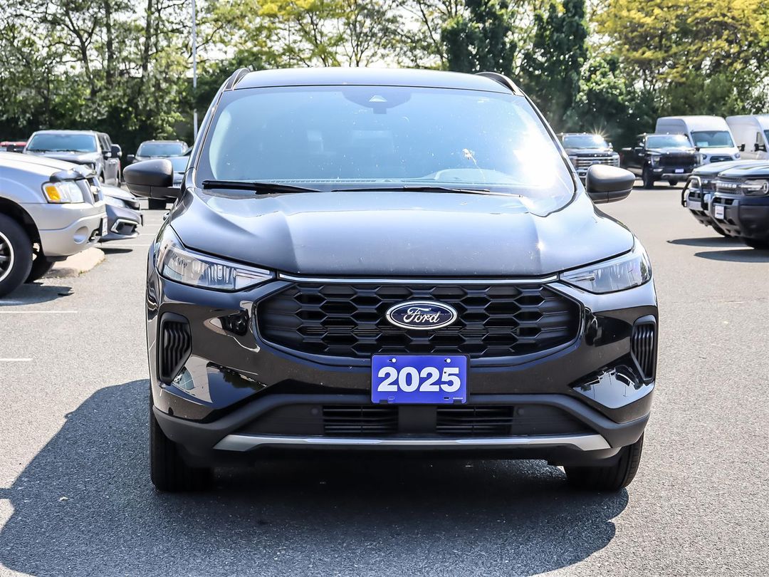 new 2025 Ford Escape car, priced at $39,694