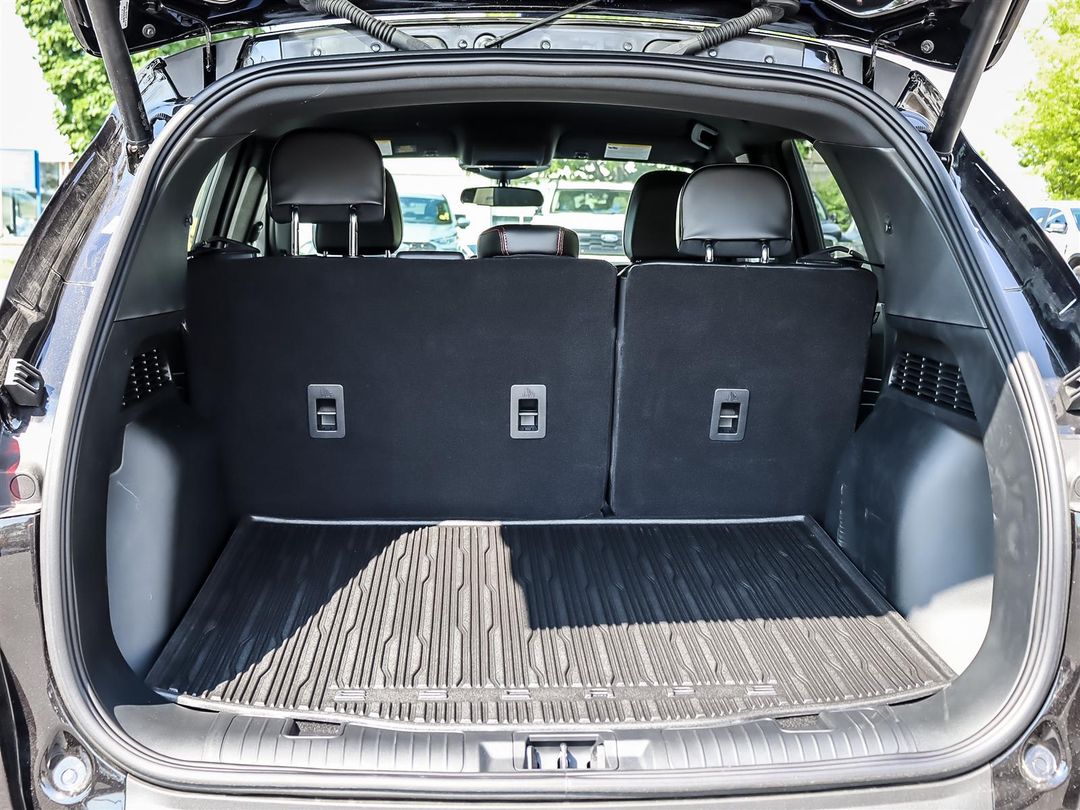 new 2025 Ford Escape car, priced at $39,694