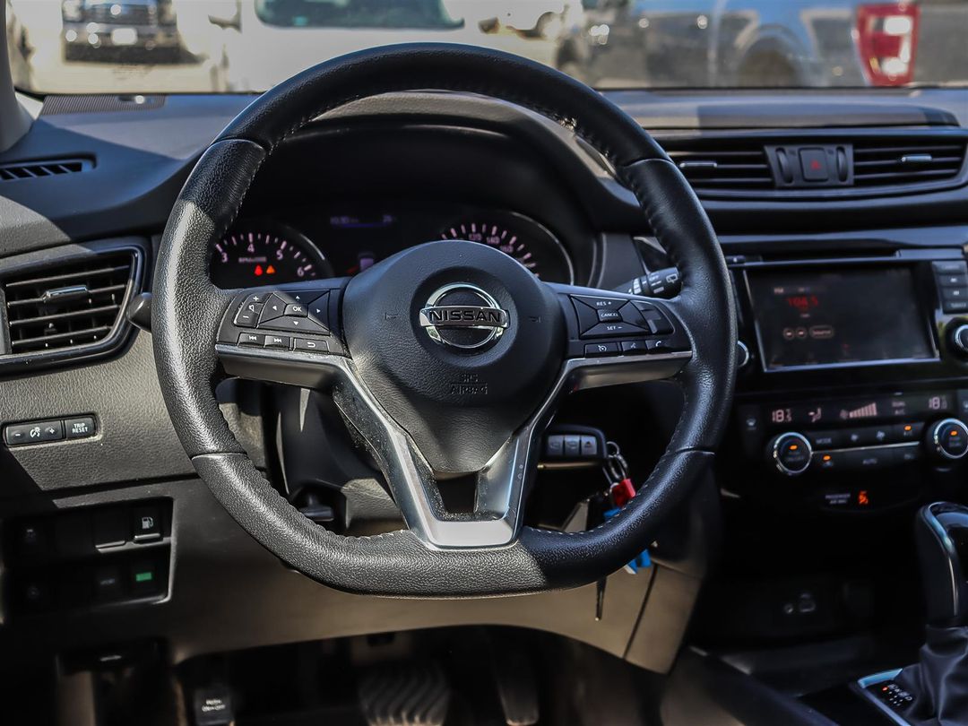 used 2020 Nissan Rogue car, priced at $19,999
