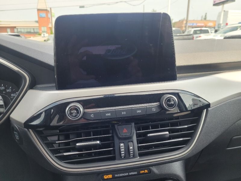 used 2022 Ford Escape car, priced at $27,815