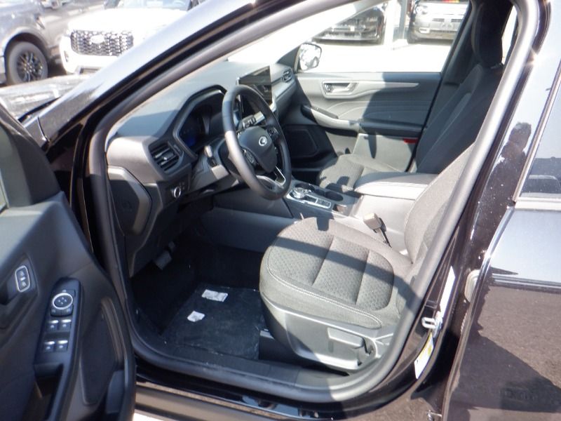 new 2025 Ford Escape car, priced at $39,194