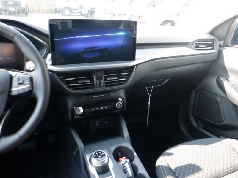 new 2025 Ford Escape car, priced at $39,194