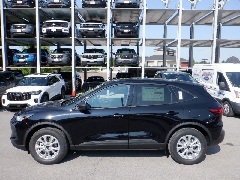 new 2025 Ford Escape car, priced at $39,194