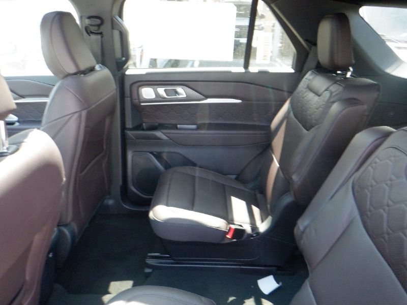 new 2025 Ford Explorer car, priced at $66,030