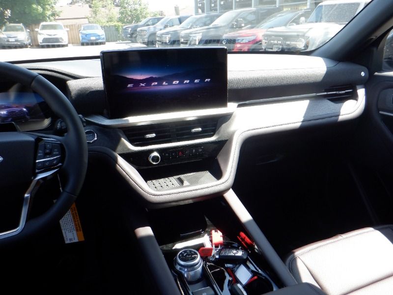 new 2025 Ford Explorer car, priced at $66,030