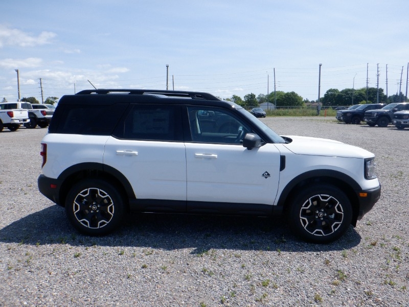 new 2025 Ford Bronco Sport car, priced at $48,735