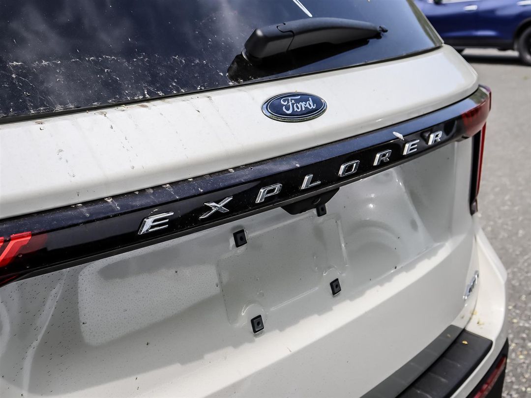 new 2025 Ford Explorer car, priced at $57,380