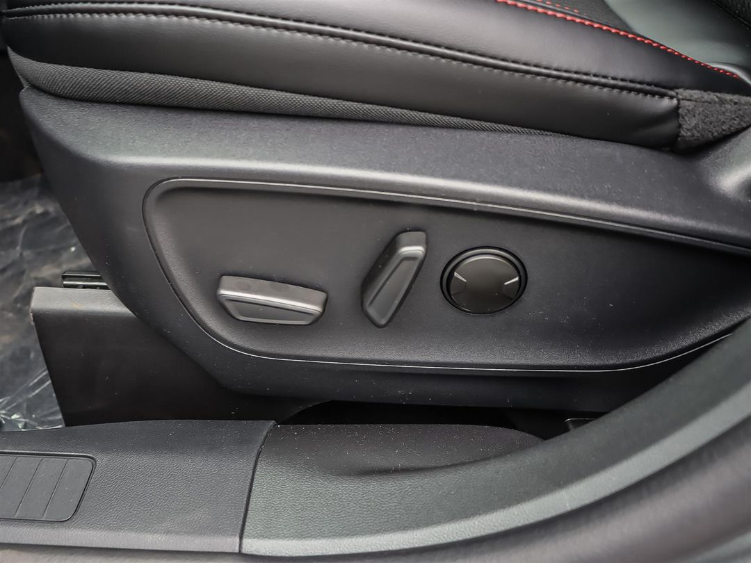 new 2025 Ford Escape car, priced at $42,637