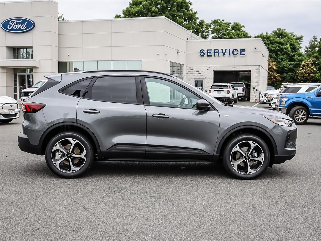 new 2025 Ford Escape car, priced at $42,637