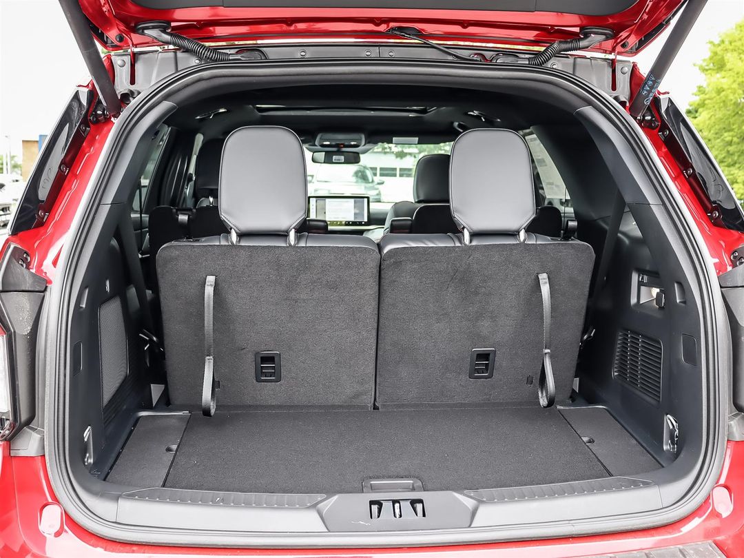 new 2025 Ford Explorer car, priced at $65,030