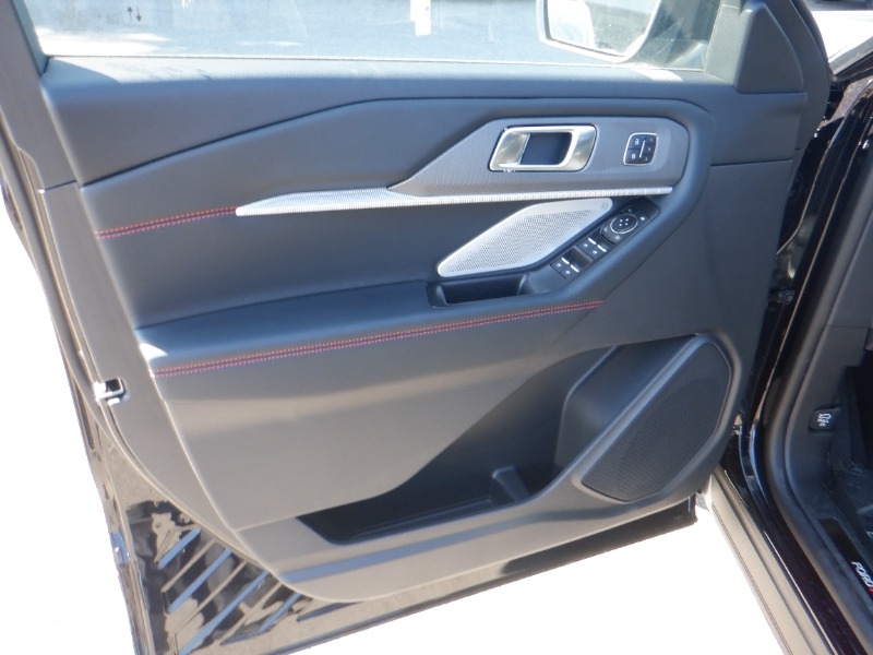 new 2025 Ford Explorer car, priced at $66,643