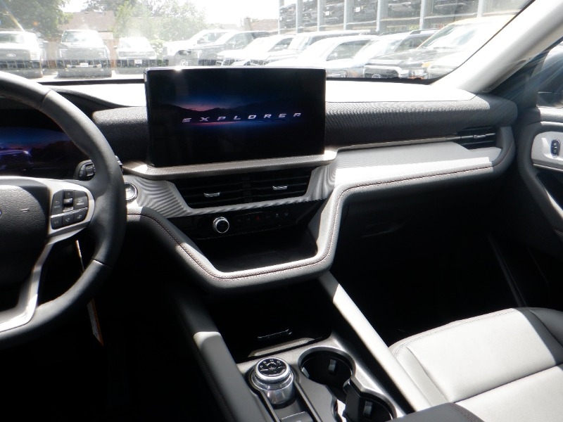 new 2025 Ford Explorer car, priced at $53,909