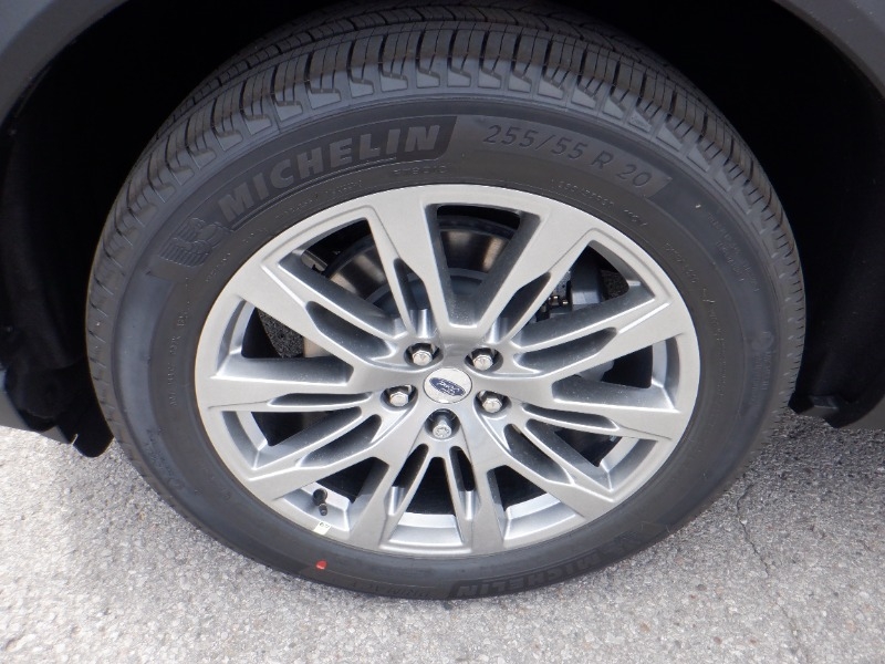new 2025 Ford Explorer car, priced at $53,909