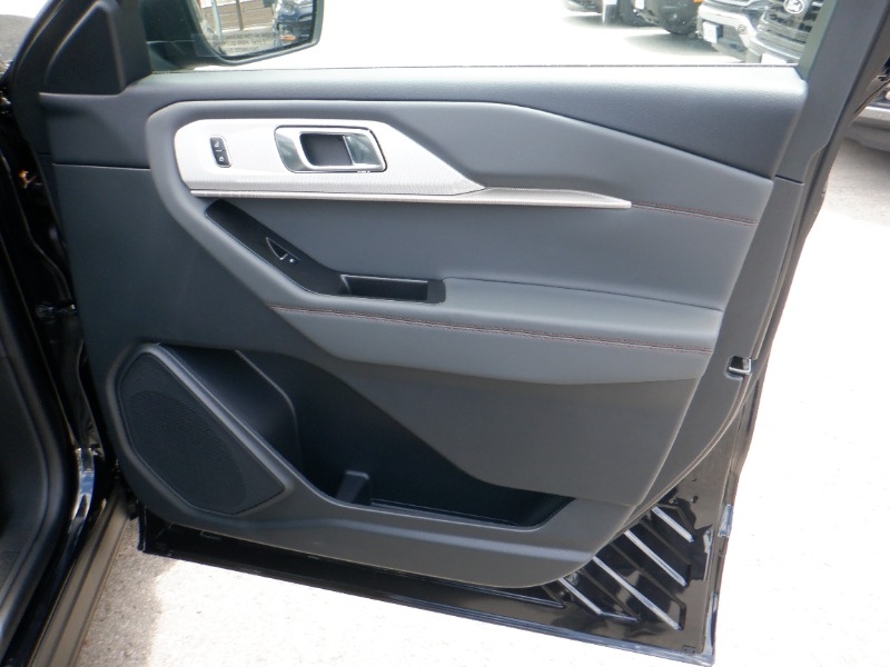 new 2025 Ford Explorer car, priced at $53,909
