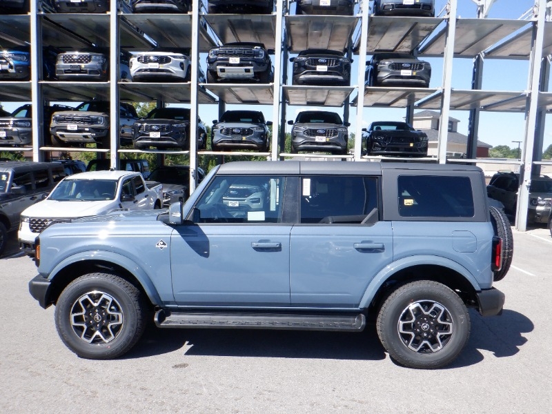 new 2025 Ford Bronco car, priced at $64,878