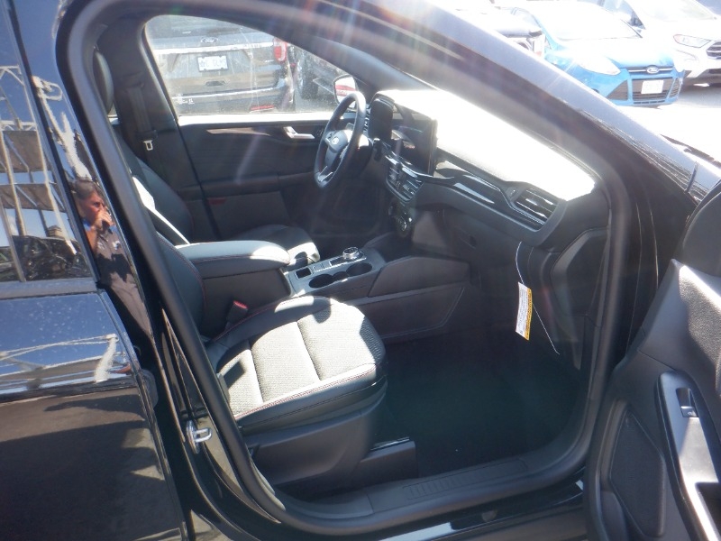 new 2025 Ford Escape car, priced at $40,147
