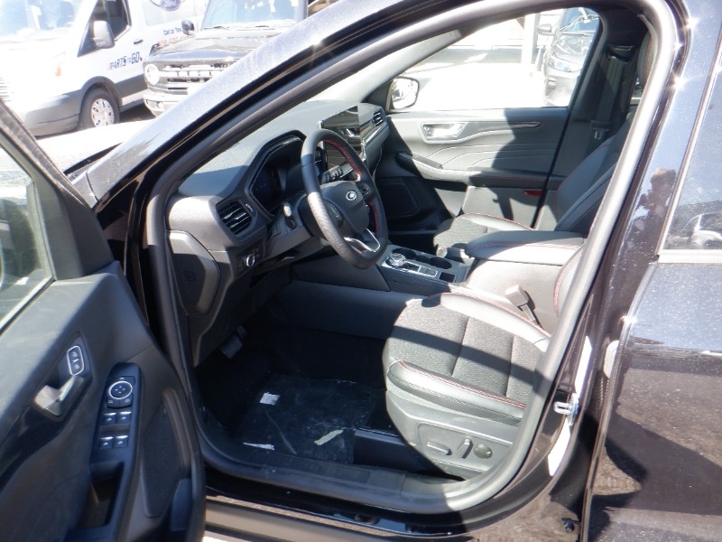 new 2025 Ford Escape car, priced at $40,147