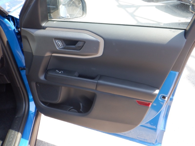 new 2025 Ford Bronco Sport car, priced at $41,613
