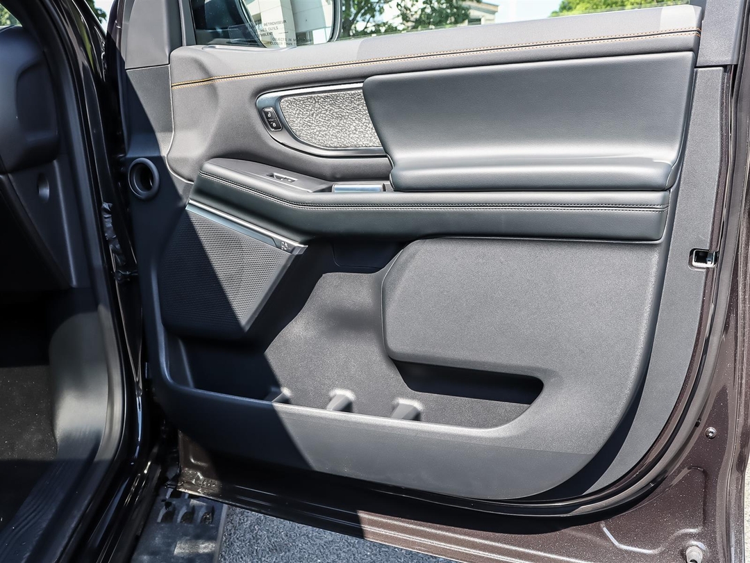 new 2025 Ford Expedition car, priced at $106,765