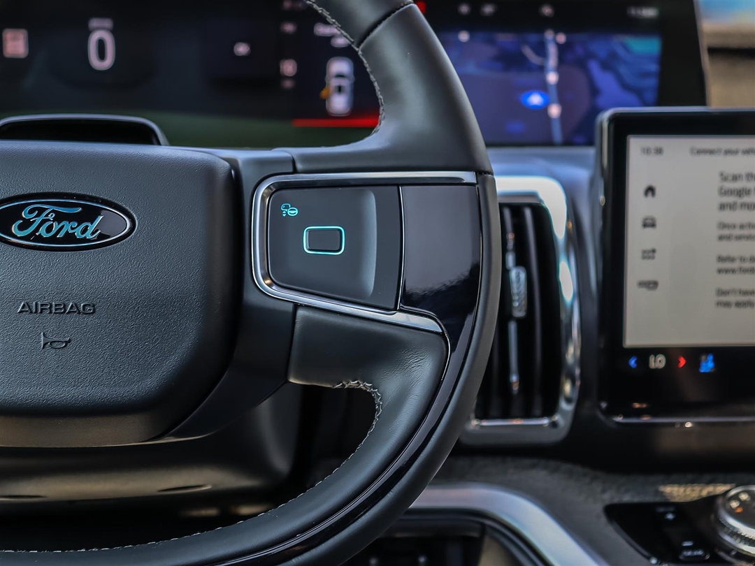 new 2025 Ford Expedition car, priced at $106,765