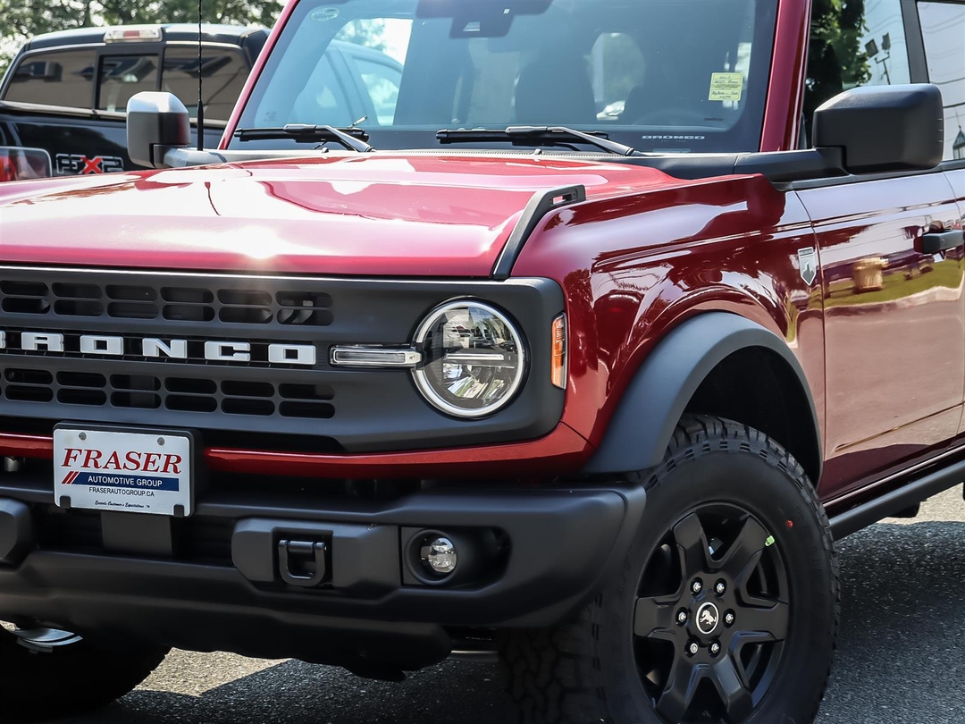 new 2025 Ford Bronco car, priced at $60,971